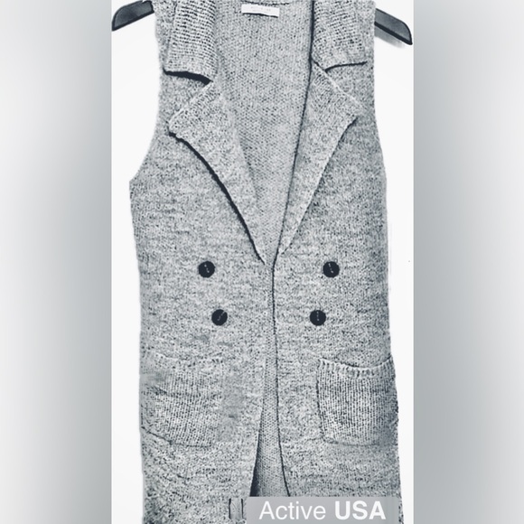 Long Knitted Collared Vest. Grey/SM - Picture 11 of 13
